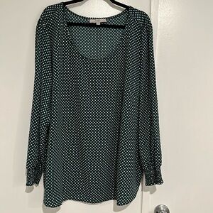 Loft Women 26 Plus, Beautiful green elegant blouse w/white poke-dots.